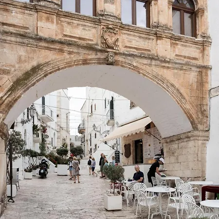 Ca Sotto L'arco 4* Ostuni