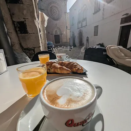 Ca Sotto L'arco Bed & Breakfast